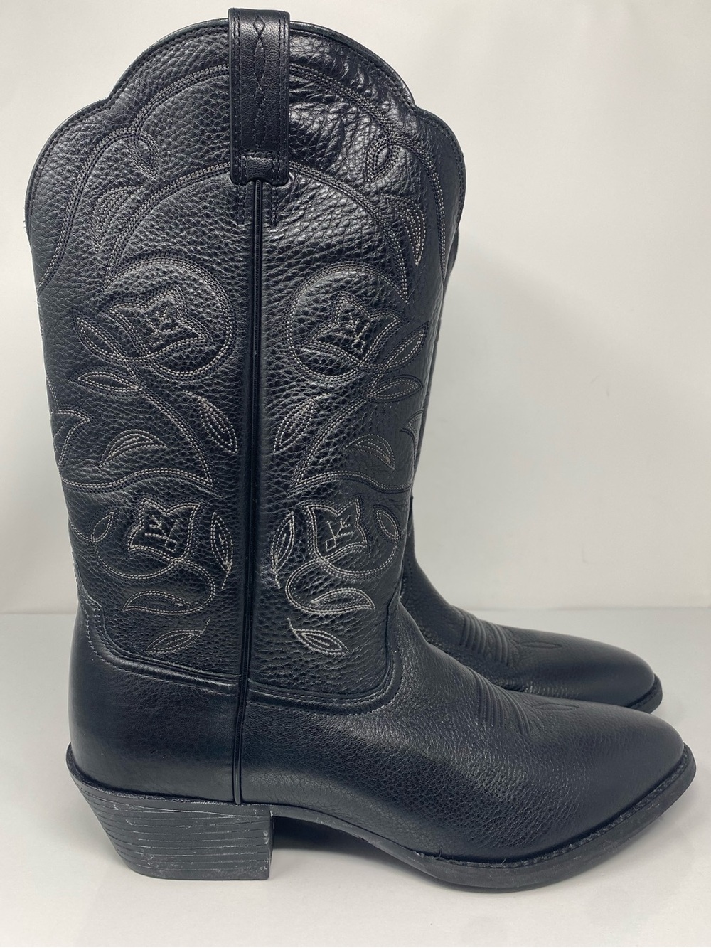 Ariat Sz 10B Black Embroidered Western Leather Heeled Boots - Picture 2 of 8